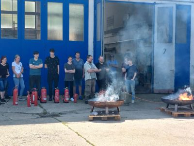 Bei Brandschutzlehrgang in Goslar 13 neue Brandschutzhelfer ausgebildet 